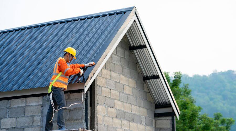 Expert Emergency Roof Repairs services in Fouke, AR